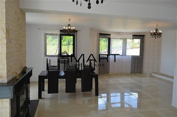 Casă - 7 camere de vanzare SIBIU - Sibiu anunturi imobiliare Sibiu