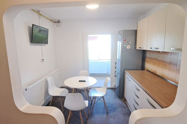 Apartament 2 camere de vanzare ROZELOR - Constanta anunturi imobiliare Constanta