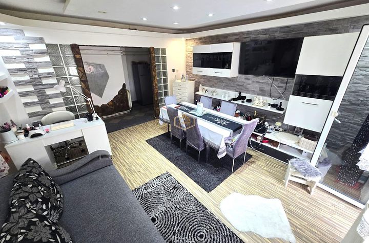 Apartament 3 camere de vanzare MICRO 15 - Satu Mare anunturi imobiliare Satu Mare