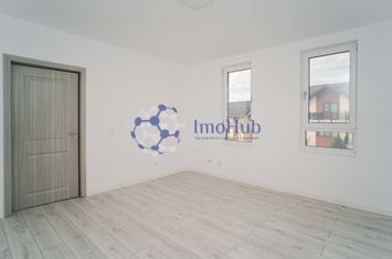 Casa in Valea Lupului,locuinta sau sediu, 303 mp, teren 450mp anunturi imobiliare Iasi