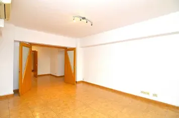 Apartament 4 camere de inchiriat UNIRII - Bucuresti anunturi imobiliare Bucuresti