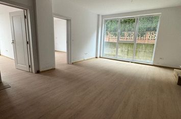 Apartament 3 camere de vanzare RADAUTI - Suceava anunturi imobiliare Suceava