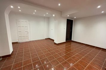 Spațiu comercial de inchiriat STRAND - Sibiu anunturi imobiliare Sibiu