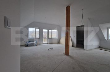 Apartament 5 camere de vanzare APAHIDA - Cluj anunturi imobiliare Cluj