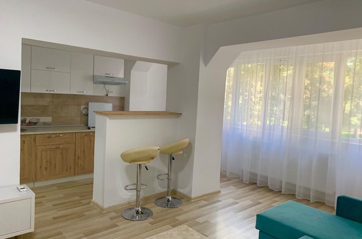 Crangasi, Constructorilor, vanzare apartament 2 camere, 55 mp totali, imobil reabilitat, anunturi imobiliare Bucuresti