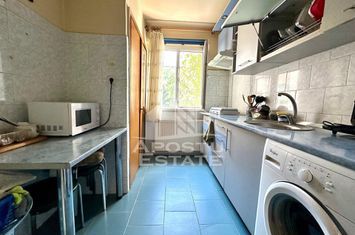Apartament cu 2 camere, centrala proprie, etaj 2, zona Sagului anunturi imobiliare Timis