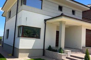 Vilă - 5 camere de vanzare CISNADIE - Sibiu anunturi imobiliare Sibiu