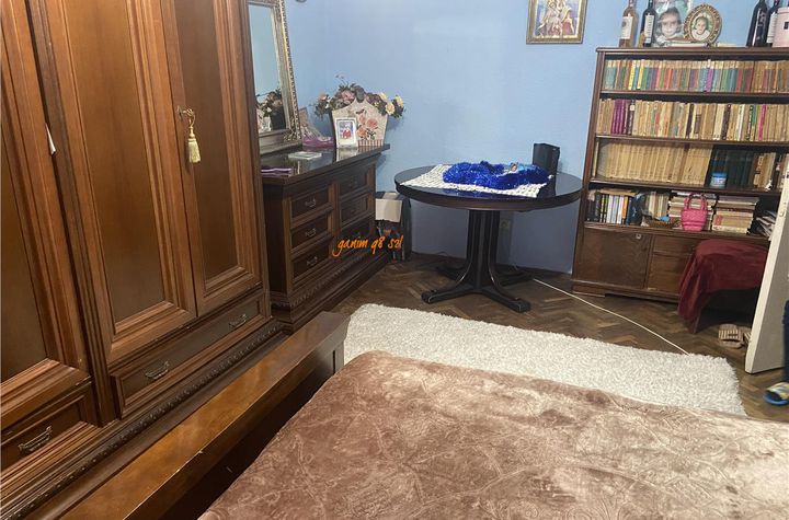 Apartament 3 camere de vanzare CENTRAL - Vrancea anunturi imobiliare Vrancea