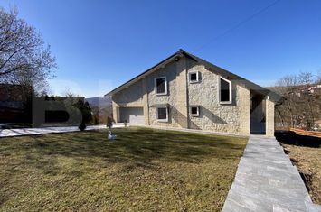 Vilă - 6 camere de vanzare FELEACU - Cluj anunturi imobiliare Cluj