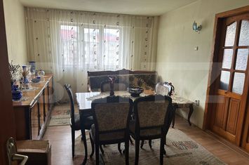 Apartament 3 camere de vanzare CAMPENI - Alba anunturi imobiliare Alba