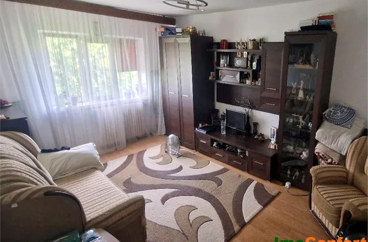 Apartament 3 camere de vanzare VALEA LUPULUI - Iasi anunturi imobiliare Iasi