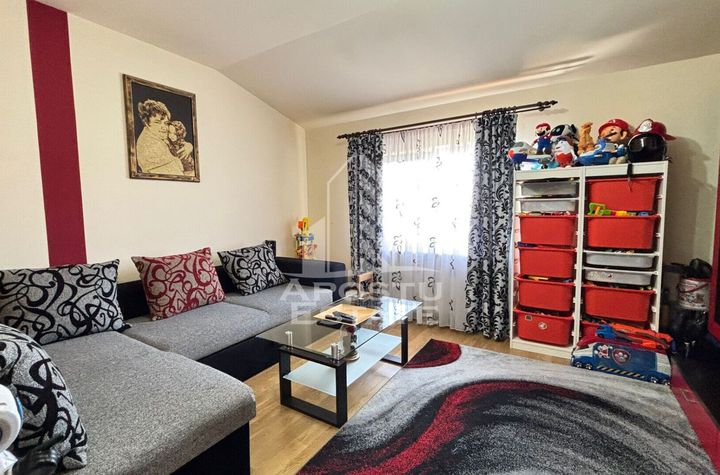 Apartament cu 3 camere in zona Dambovita, centrala termica, decomandat anunturi imobiliare Timis