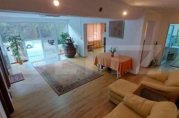 Casă - 10 camere de vanzare TARGOVISTE - Dambovita anunturi imobiliare Dambovita