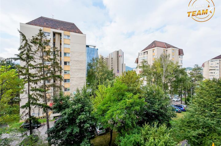 Apartament 3 camere de vanzare CENTRUL CIVIC - Brasov anunturi imobiliare Brasov