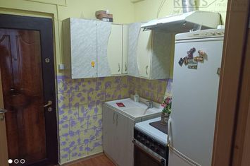 Garsonieră de vanzare 15 NOIEMBRIE - Brasov anunturi imobiliare Brasov