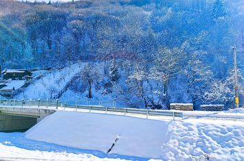 Teren intravilan în Tilișca, zonă montană superba! anunturi imobiliare Sibiu