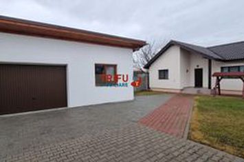 Casă - 4 camere de vanzare CENTRAL - Alba anunturi imobiliare Alba