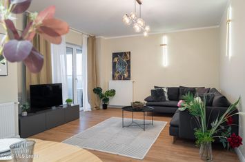 Apt 3 camere 75mp superb complet mobilat/utilat vedere lac ParcVerdi anunturi imobiliare Bucuresti