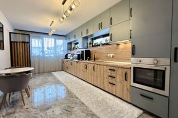 Vilă - 5 camere de vanzare SIBIU - Sibiu anunturi imobiliare Sibiu