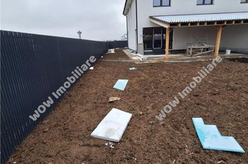 Vilă - 4 camere de vanzare CRISTIAN - Sibiu anunturi imobiliare Sibiu