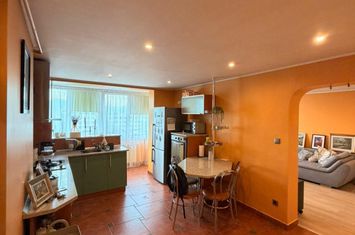 Apartament 2 camere de vanzare BAIA MARE - Maramures anunturi imobiliare Maramures