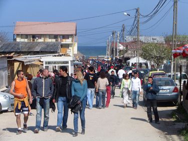 Cât ne costă o minivacanţă de 1 Mai