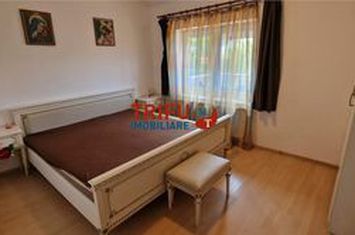 Apartament 3 camere de vanzare CETATE - Alba anunturi imobiliare Alba