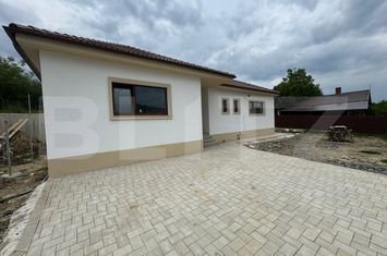 Casă - 4 camere de vanzare BISTRITA - Bistrita-Nasaud anunturi imobiliare Bistrita-Nasaud