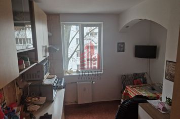 Titan- 1 Decembrie- Ap- 3 Cam- Mutare rapida- Etaj 2/4- Zona linistita anunturi imobiliare Bucuresti