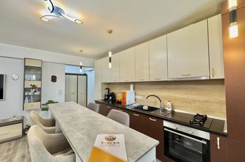 Apartament 3 camere de vanzare SIBIU - Sibiu anunturi imobiliare Sibiu