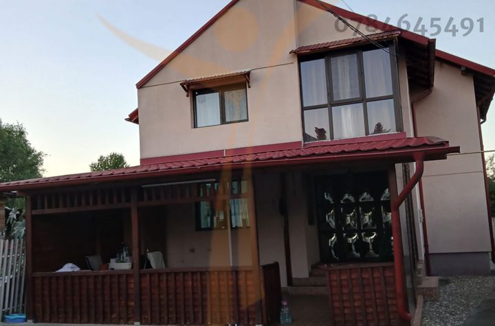 Casă - 3 camere de vanzare VALEA VOIEVOZILOR - Dambovita anunturi imobiliare Dambovita