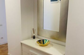 INCHIRIERE APARTAMENT CU TERASA DE 75 MP! anunturi imobiliare Bucuresti