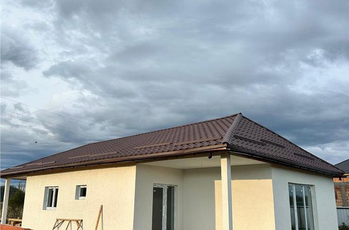 Casă - 4 camere de vanzare HARMAN - Brasov anunturi imobiliare Brasov