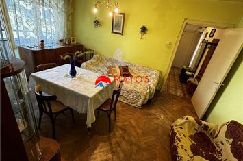 Apartament 3 camere de vanzare CENTRU - Prahova anunturi imobiliare Prahova