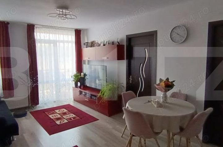 Apartament 3 camere de vanzare BACIU - Cluj anunturi imobiliare Cluj