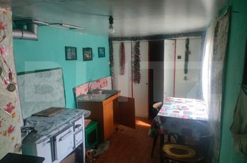 Casă - 2 camere de vanzare RADAUTI - Suceava anunturi imobiliare Suceava