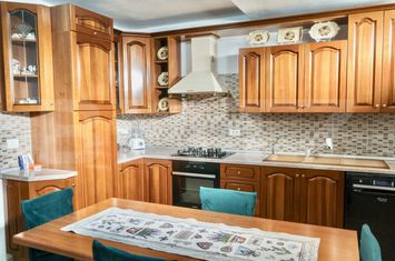 Casă - 6 camere de vanzare CETATE - Alba anunturi imobiliare Alba