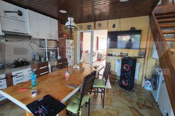 Vilă - 3 camere de vanzare ORADEA - Bihor anunturi imobiliare Bihor