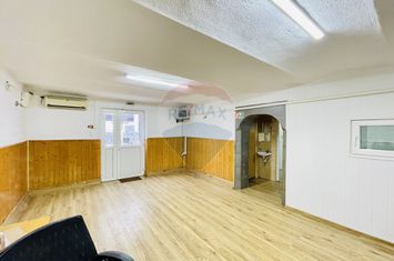 Spațiu comercial de vânzare – Central, Cisnădie | 42 mp | anunturi imobiliare Sibiu