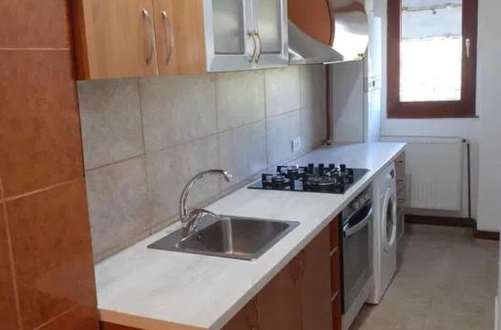 Garsonieră de vanzare CRAITER - Brasov anunturi imobiliare Brasov