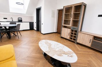 Apartament 3 camere de inchiriat TURNISOR - Sibiu anunturi imobiliare Sibiu