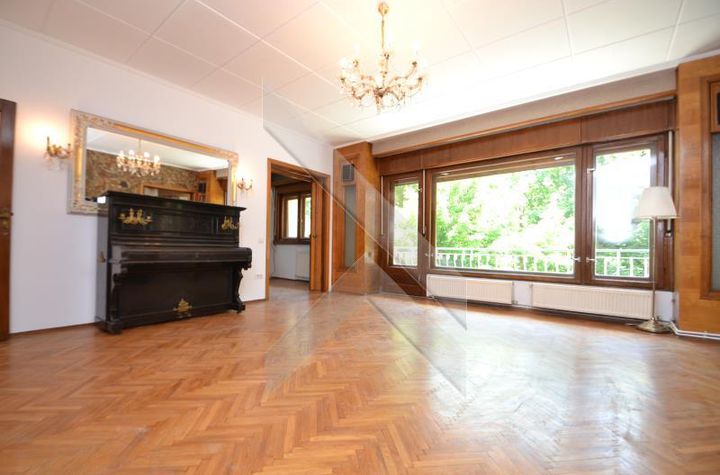 Apartament 4 camere de inchiriat CALEA VICTORIEI - BUCURESTI anunturi imobiliare BUCURESTI