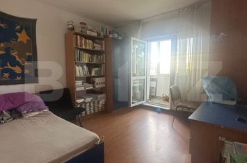 Apartament 4 camere de vanzare CLUJ-NAPOCA - Cluj anunturi imobiliare Cluj