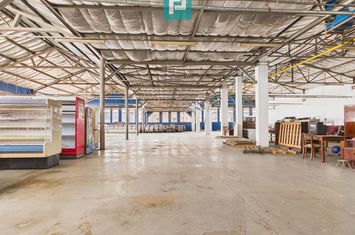 Hală producție/depozitare 1700mp UTA anunturi imobiliare Arad