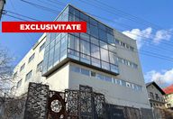 900.000 €, Spațiu industrial