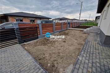 Casă - 4 camere de vanzare ARONEANU - Iasi anunturi imobiliare Iasi
