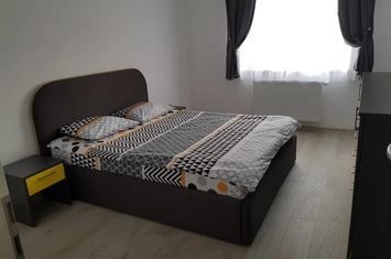 Apartament 2 camere de vanzare TRACTORU - Brasov anunturi imobiliare Brasov