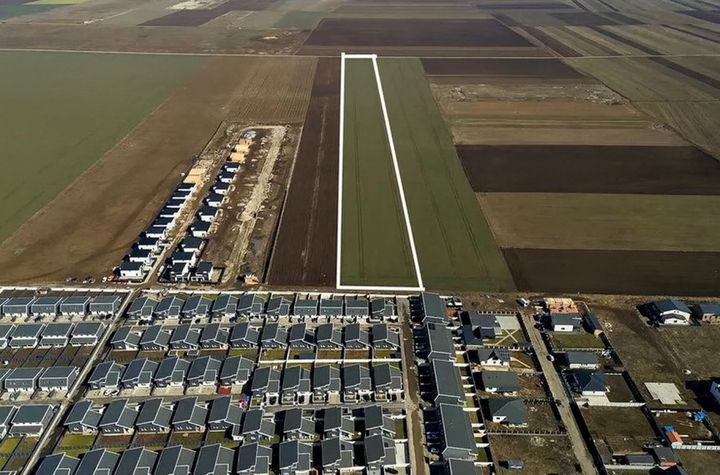 Teren de vanzare UZINA 2 - Brasov anunturi imobiliare Brasov