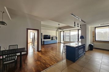 ÎNCHIRIERE APARTAMENT 3 CAMERĂ ZONA PIPERA ! anunturi imobiliare Bucuresti