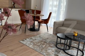 Apartament 3 camere de vanzare FLORESTI - Cluj anunturi imobiliare Cluj